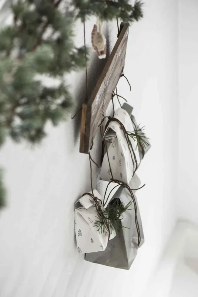 Ib Laursen - Holzschild Adventskalender 1-4