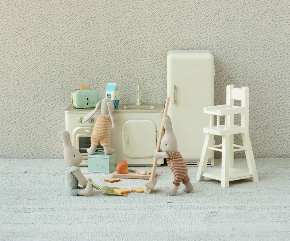 Maileg - Miniatur Brot box mit Schneidebrett und Messer
