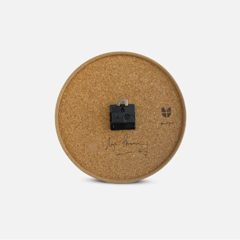 Wanduhr aus Filz und Kork 30 cm | Design "Dots" Anja Streese