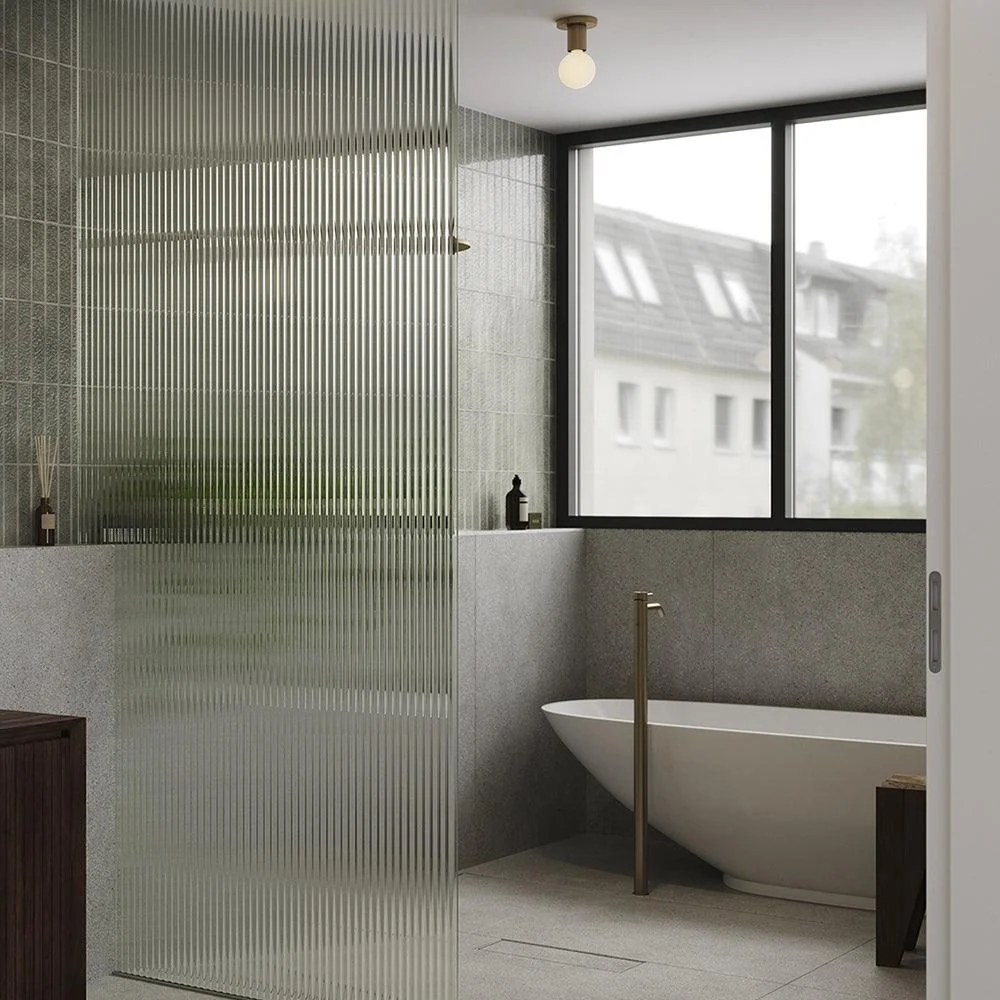 LOCHAN BRASS – DECKEN- UND WANDLEUCHTE
