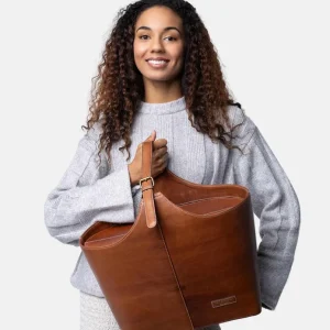Project 72 redesigned, walnut