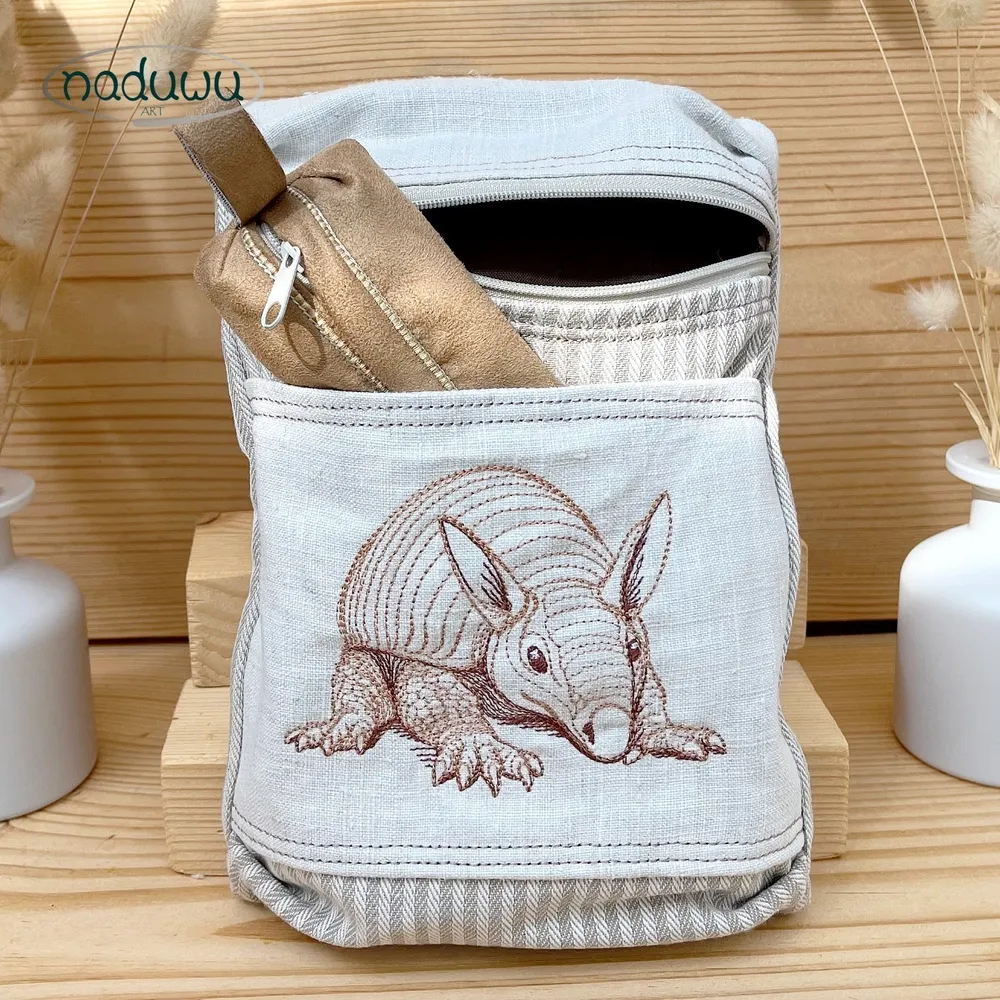 Stickdatei BoxyDillo Bag 18x25, ITH Tasche mit Reißverschluss