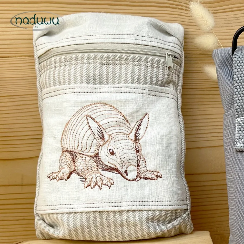 Stickdatei BoxyDillo Bag 18x25, ITH Tasche mit Reißverschluss