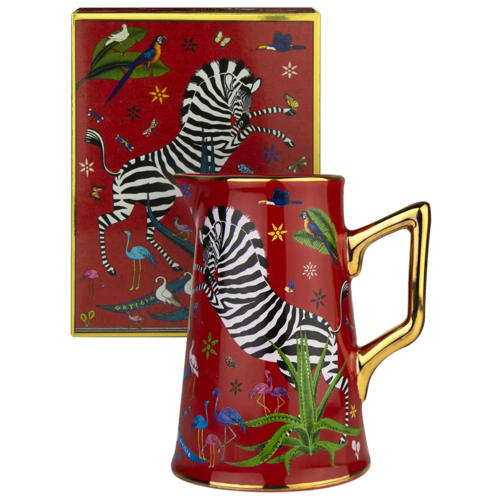 Kleine Karaffe „Jug Ceramic Red“ Jungle-Motiv