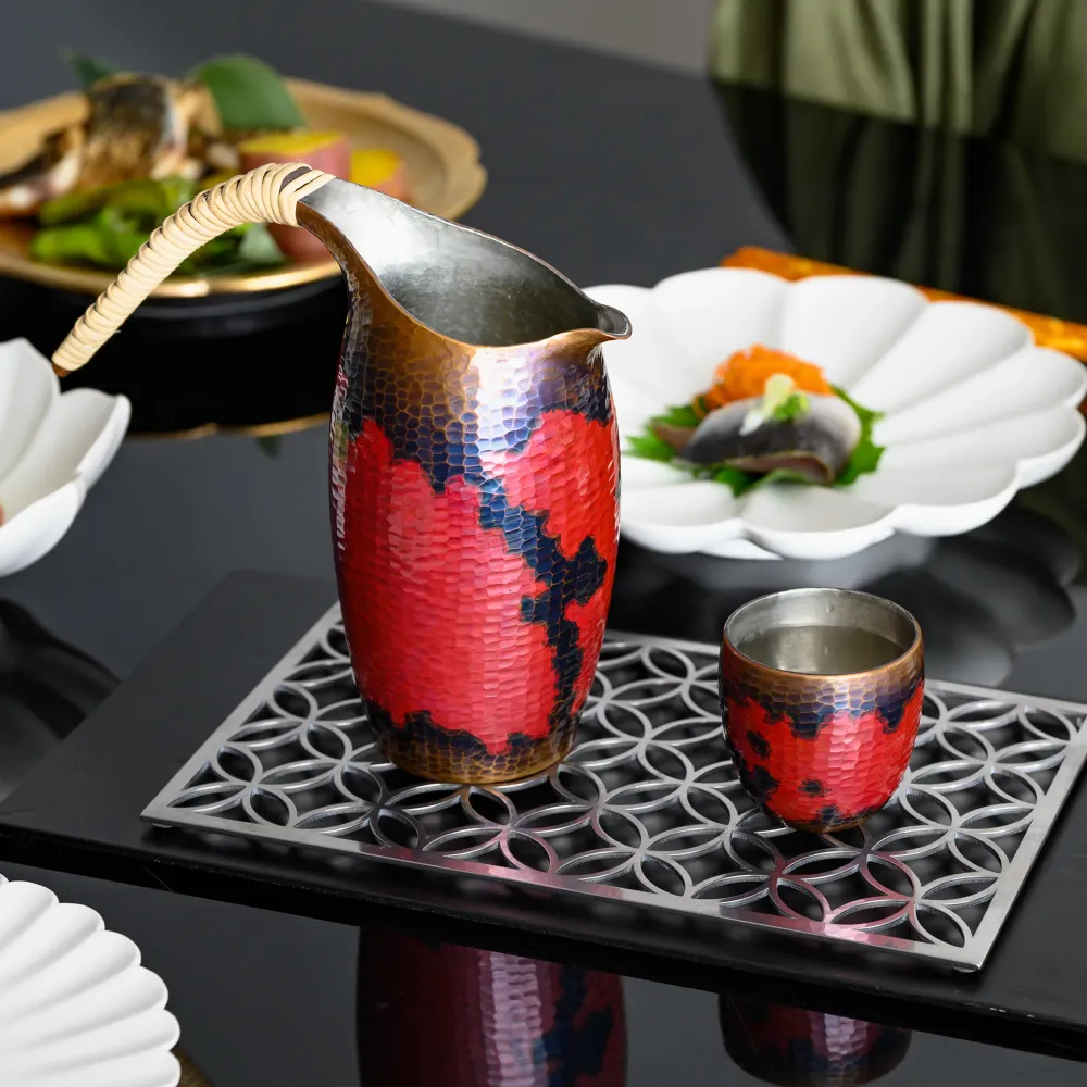 Krapp Rot Nishiki Chirori Sake-Karaffe