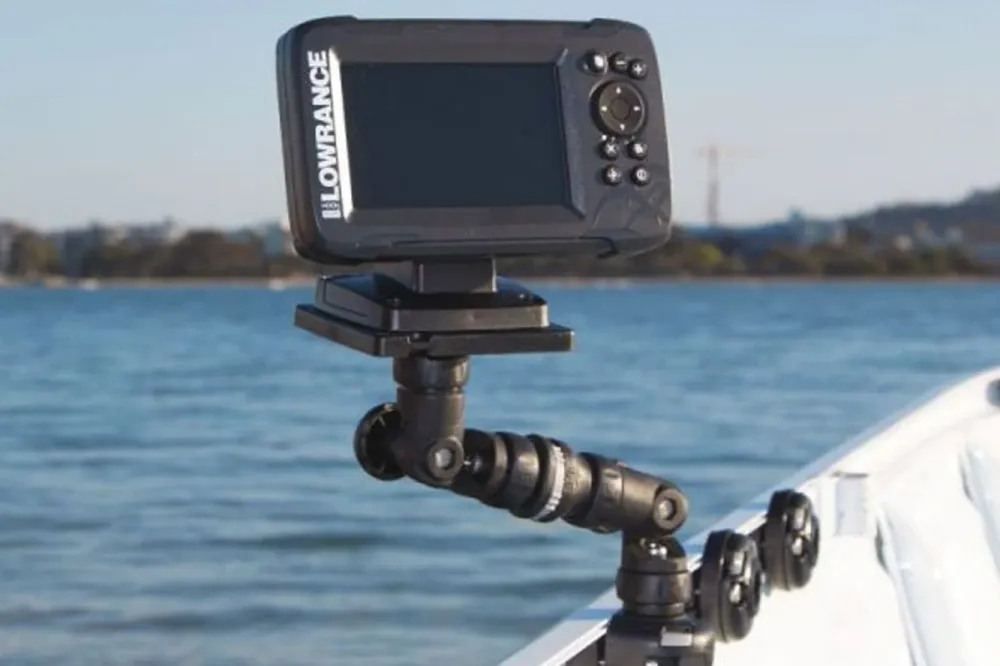 Railblaza Fish-Finder Mount R-Lock S, Plattform Echlolote (102 x 102mm) neigbar