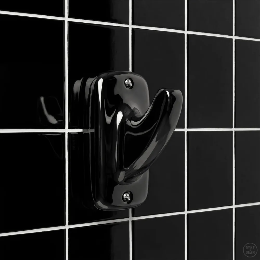 GROSSER WANDHAKEN AUS PORZELLAN SCHWARZ