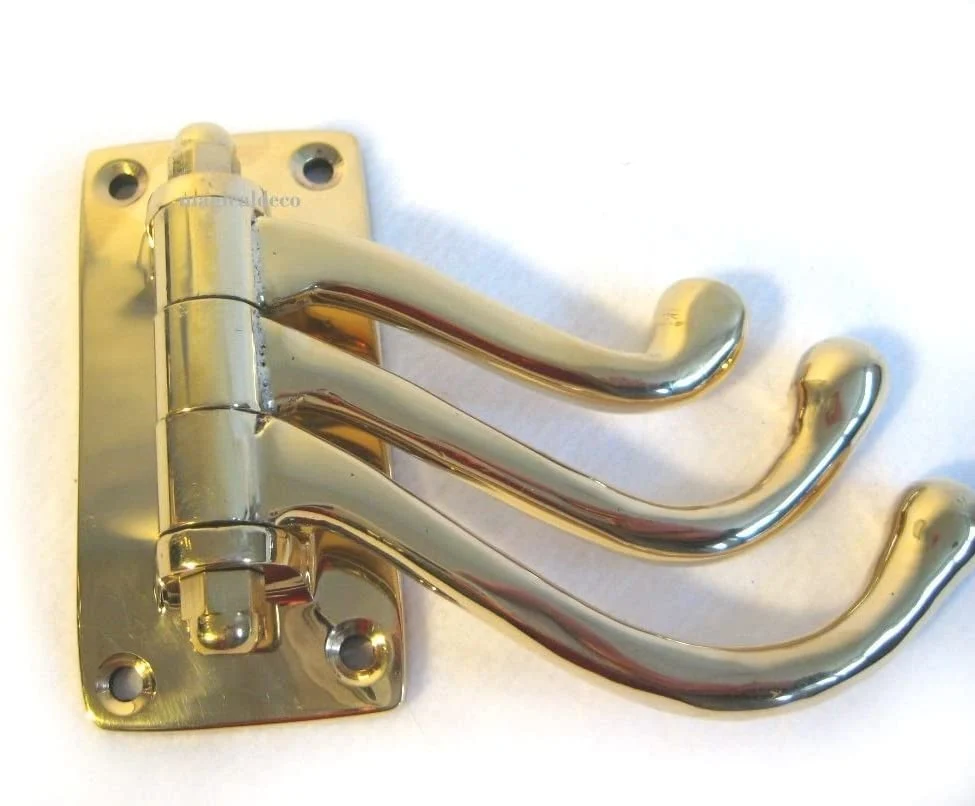 Wandhaken, schwenkbar 3armig aus Messing- massiv 235 g