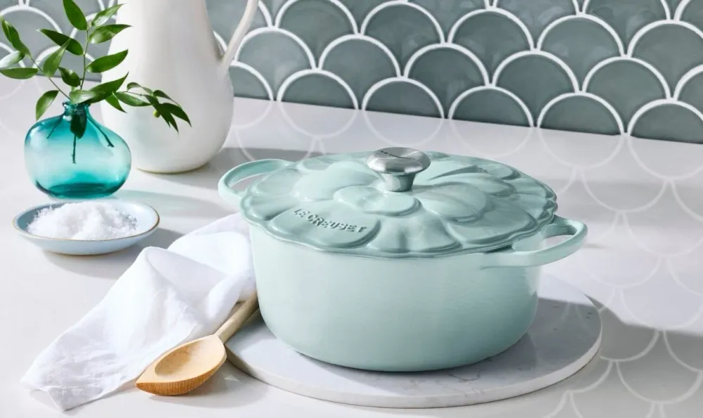 Le Creuset Bräter Signature Ø26cm / 5,3L „Sea Salt Blossom“