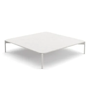 Dedon Izon Set Coffee Table 120x120cm, mit mineral composite Coffee Table aus Talkum