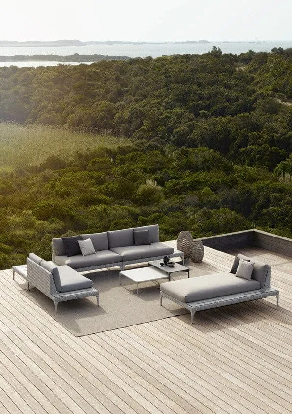 Dedon Izon Set Coffee Table 120x120cm, mit mineral composite Coffee Table aus Talkum