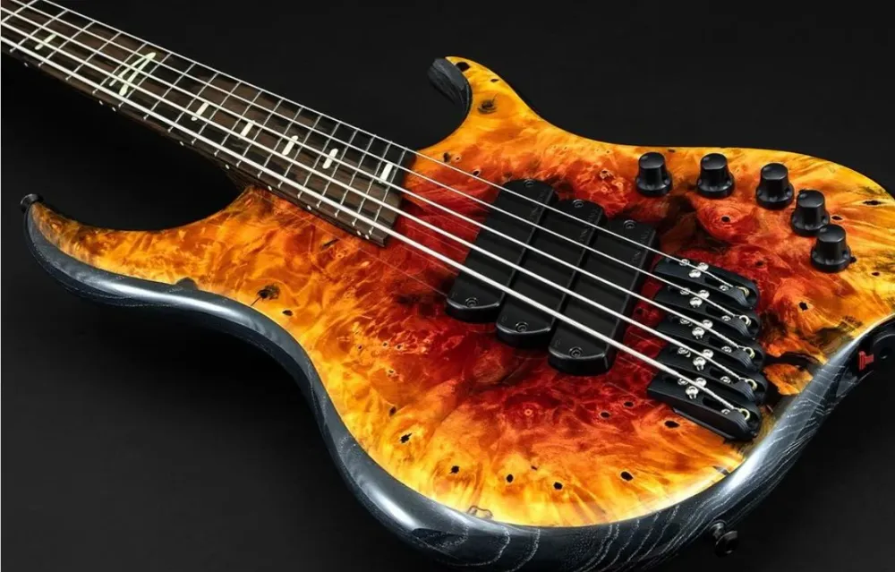 Dingwall Custom Shop Z3X-5 Buckeye Burl Dunkelrot bis Orange RevBurst VORBESTELLUNG!
