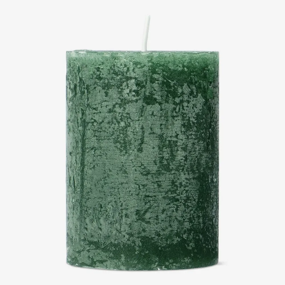 Dunkelgrüne rustikale Stumpenkerze - 8 cm