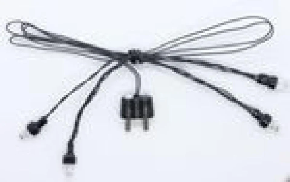 FADEDA LED-Lichterkette 12V mit 4 auswechselbaren LEDs und grünem Kabel, LxBxH mm: 700x2,9x2,9. Für Krippen, Miniatur-, Ho...