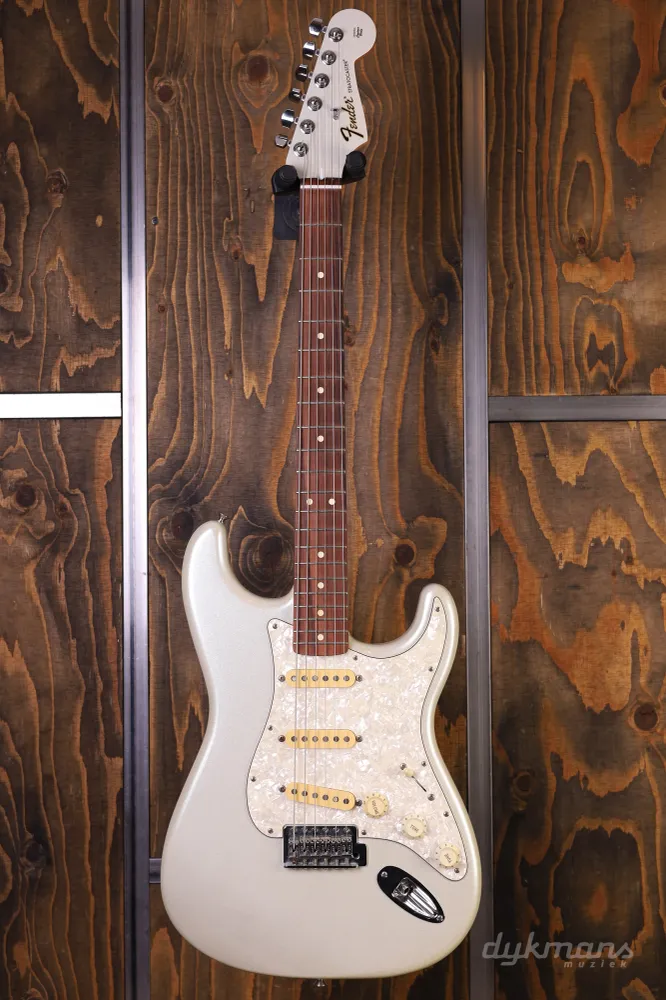 Fender Player Strat Opal White 2015