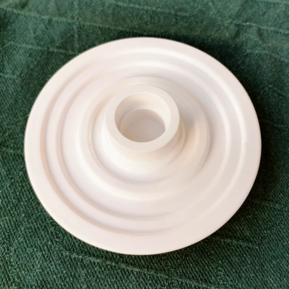 Kerzenhalter mit Rillen, weiß, ca. 12 cm 🖐️