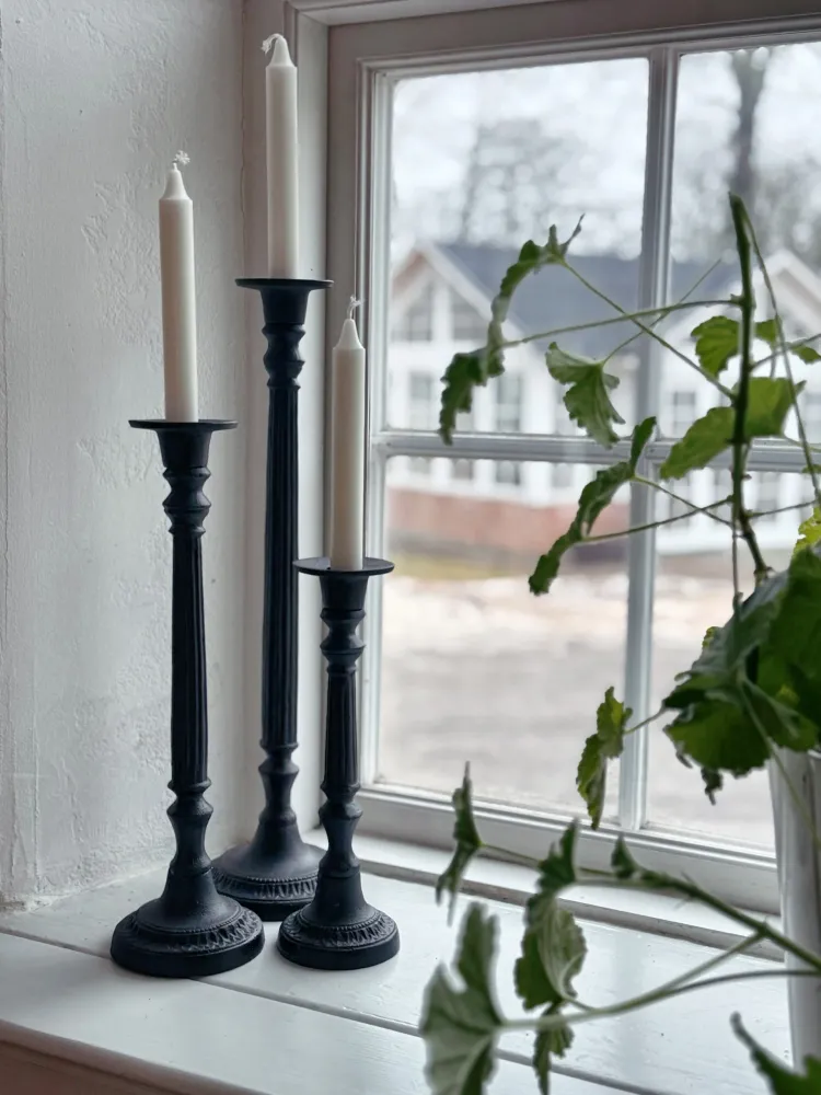 Kerzenständer aus Gusseisen niedrig