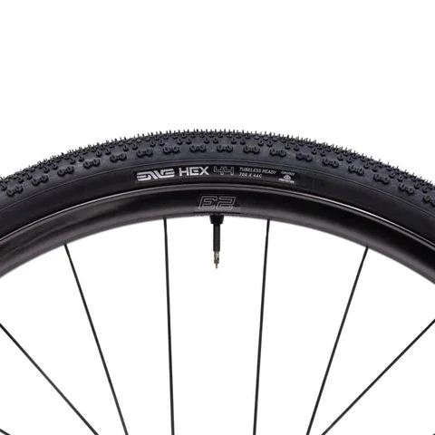 Reifen ENVE HEX CARAPACE 700x48c Tubeless Ready Schwarz