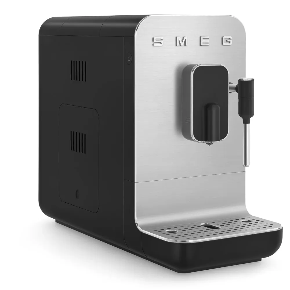 Smeg Vollautomatischer Milchaufschäumer mit Milchaufschäumer, Schwarz, BCC12BLMEU