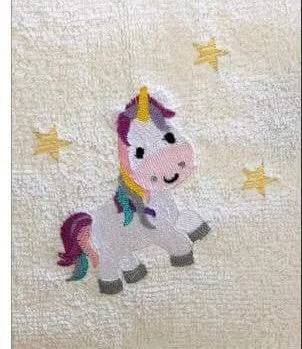 Stickdatei Einhorn Füllstich und Applikation