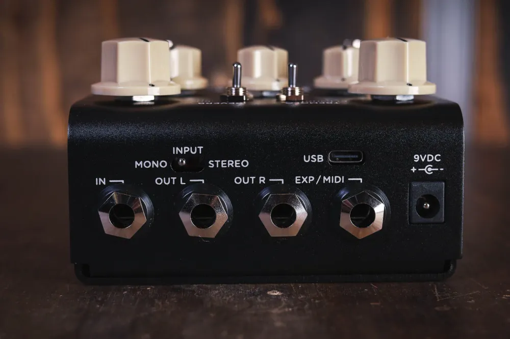 Strymon Flint v2