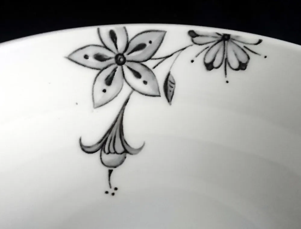 SUPPENTELLER - Porzellan, Flora Blumenblüten Blatt Blätter Abstrakt Motiv Dekor (BC)