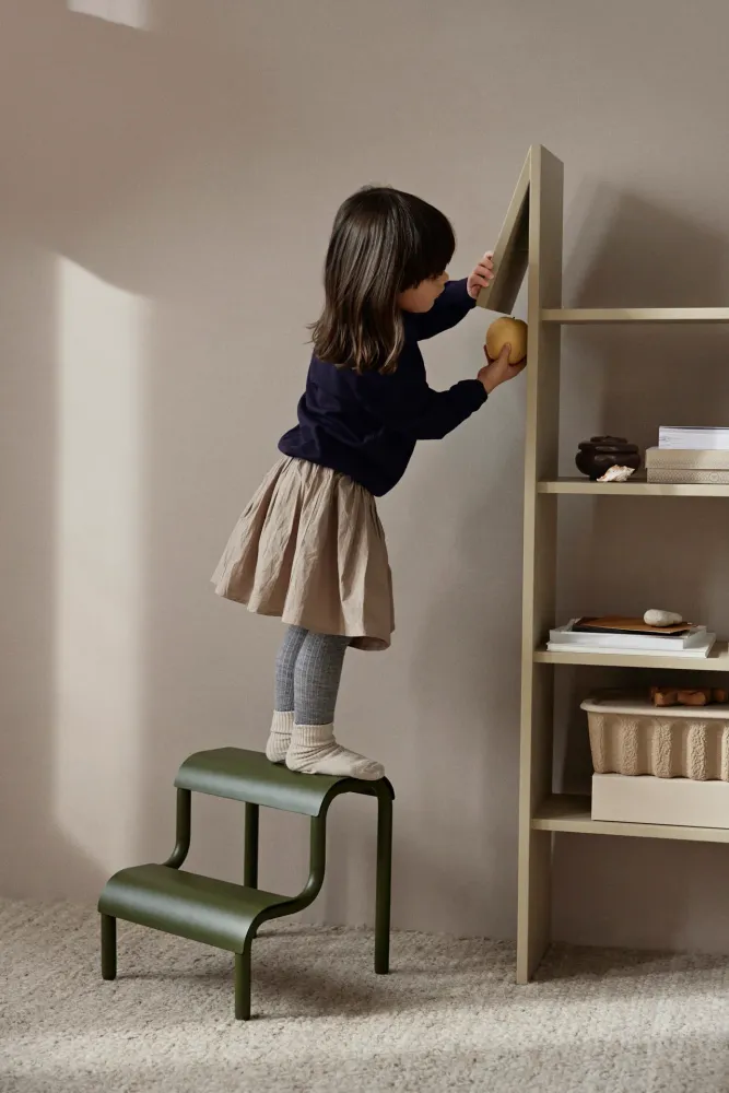 Ferm Living - Giraffe Bücherregal - Kaschmir