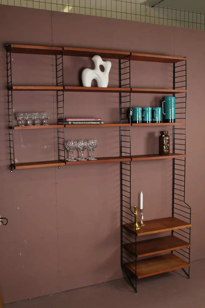 Vintage Wandsystem, Bücherregal String