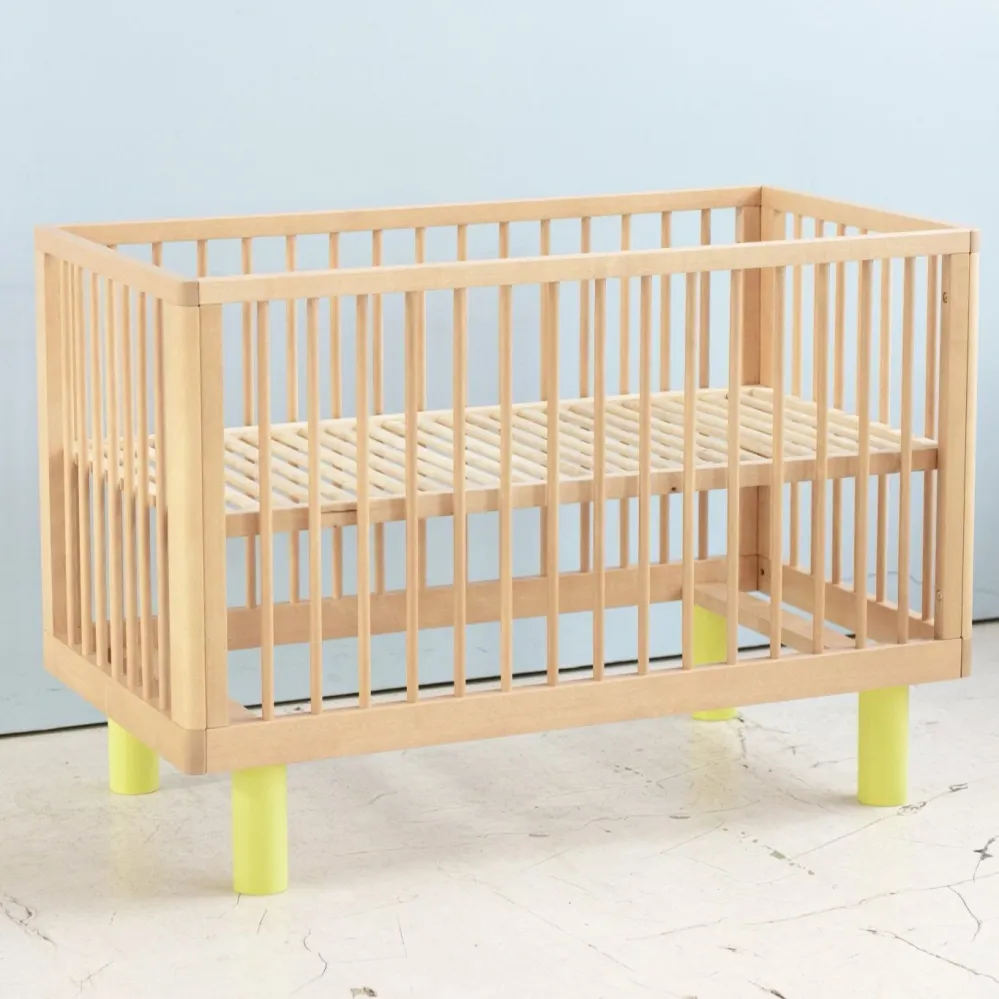 Karl & Fric Nox Cot 60x120 cm + Junior Rail % Set - Naturholz & Gelb