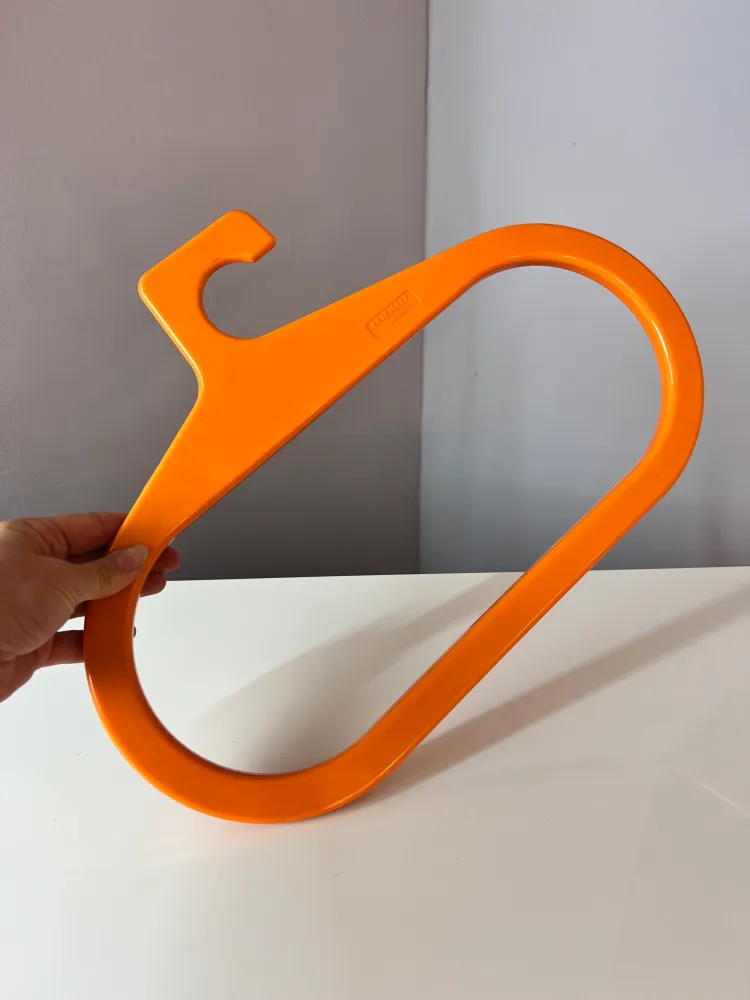 Kleiderbügel orange von Leifheit comfort