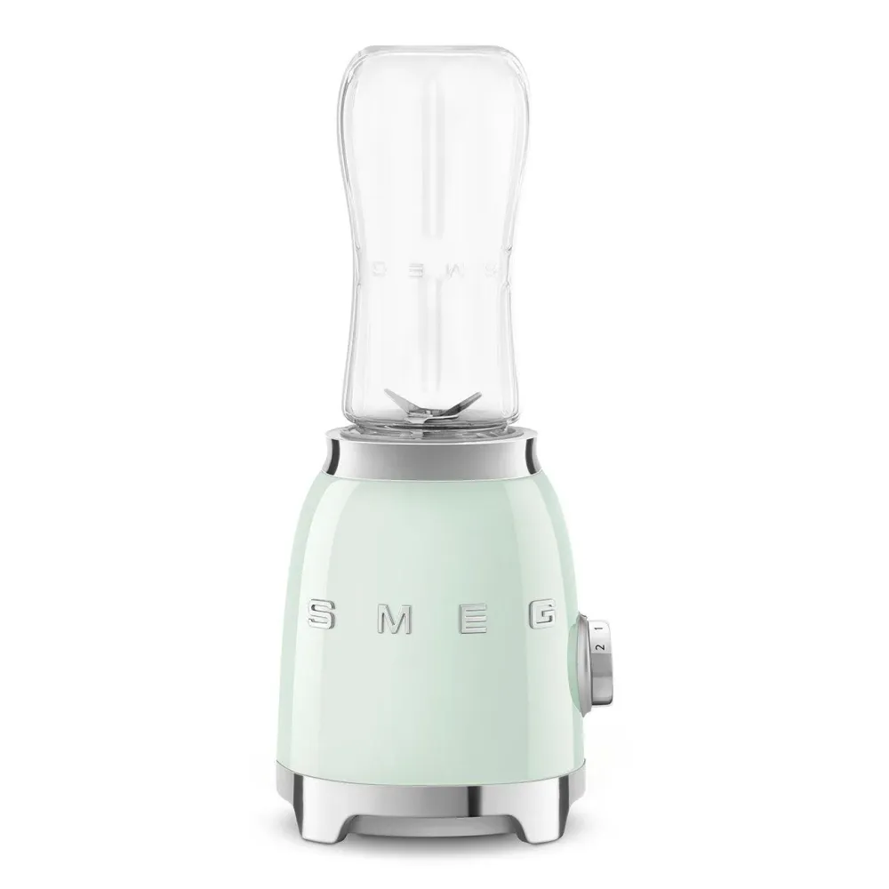 Smeg Personal Blender 0,6 l + 2 To-go-Flaschen „Wassergrün“ PBF01PGEU