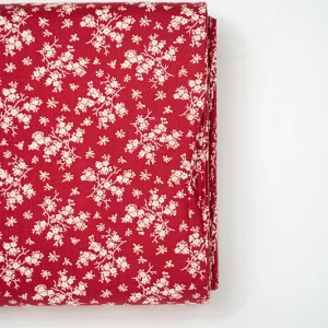 Baumwollstoff Serie Mix & Match kleine Blüten altweiß auf rot