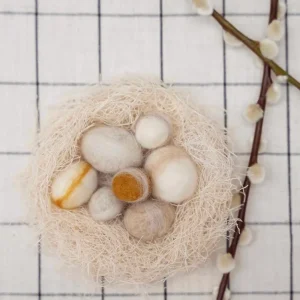 Jurianne Matter - NEST Woll-Eier - Natur (Osterdekoration)