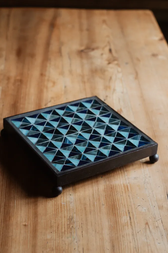 **AKTION** Quadratischer Untersetzer mit Glasmosaik Blue Quilt