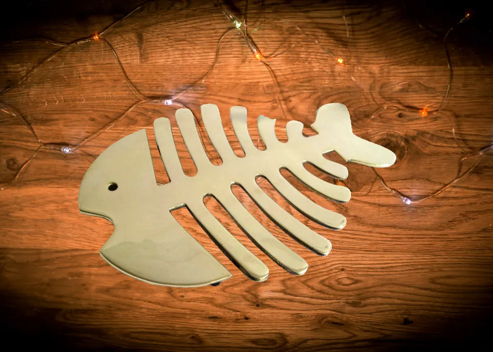 Grätenfisch- Massiver Untersetzer aus Messing