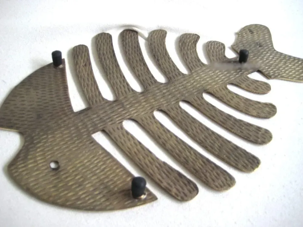 Grätenfisch- Massiver Untersetzer aus Messing