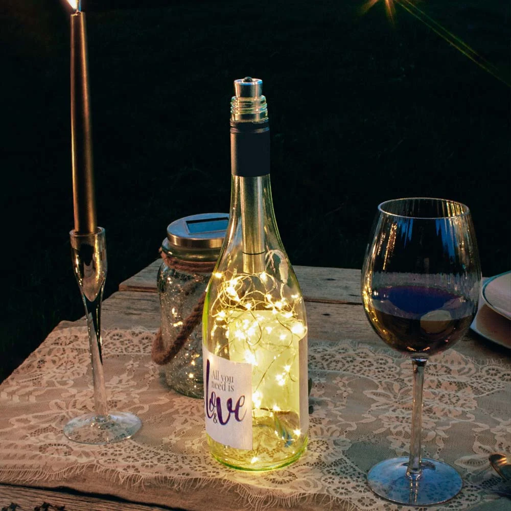 Hellum Flaschenlicht, 20 LEDs, batteriebetrieben, Timer, Metallkorken 522822
