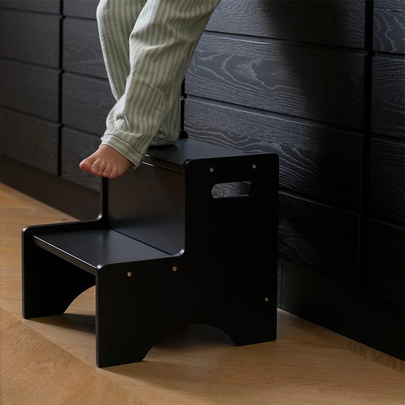 Nofred Tritthocker 'Form' Black