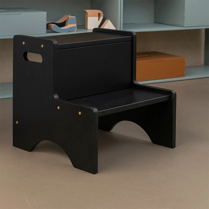 Nofred Tritthocker 'Form' Black