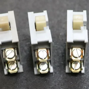 ROBOTRON 3 Stück Stößel-Taster B31 TGL 335373 6A 380VAC