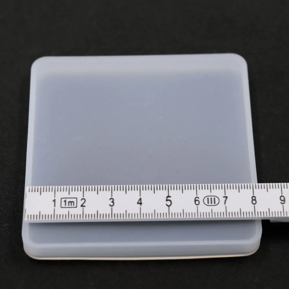 Silikonform Untersetzer quadratisch Viereck Gießform ca. 8 x 8 cm