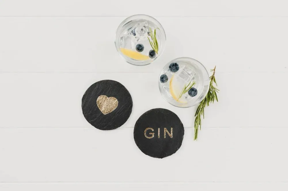 Untersetzer LOVE GIN - Graviert - Schiefer - Just Slate Company Schottland