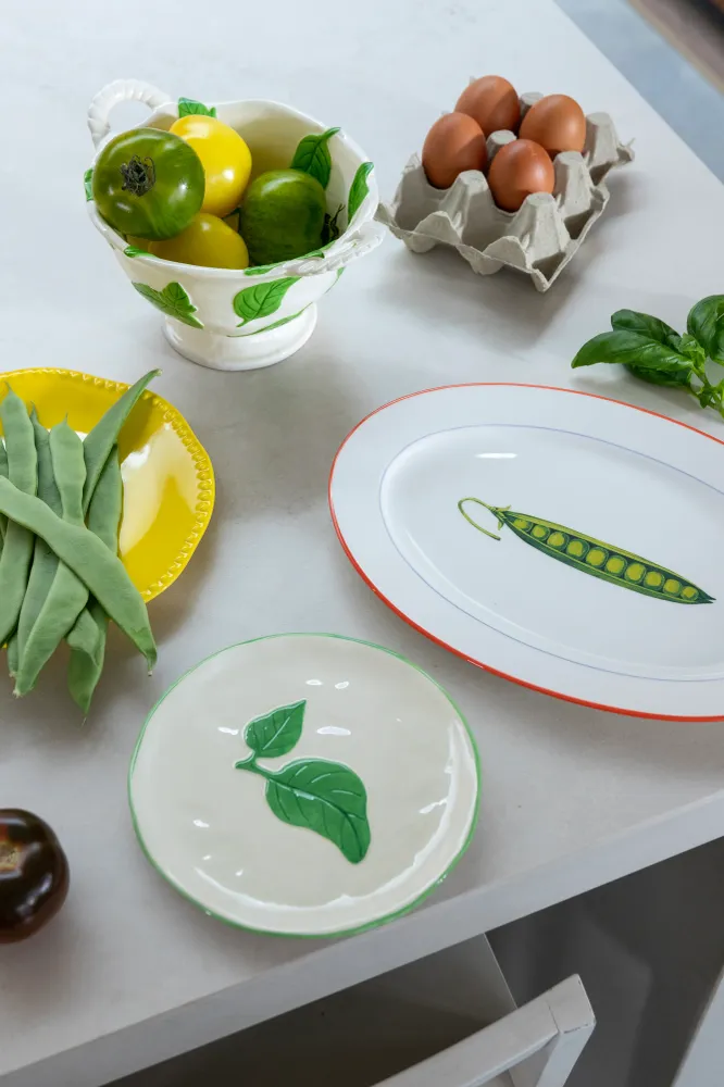 Weißer Durszlak mit grünem Untersetzer BASIL