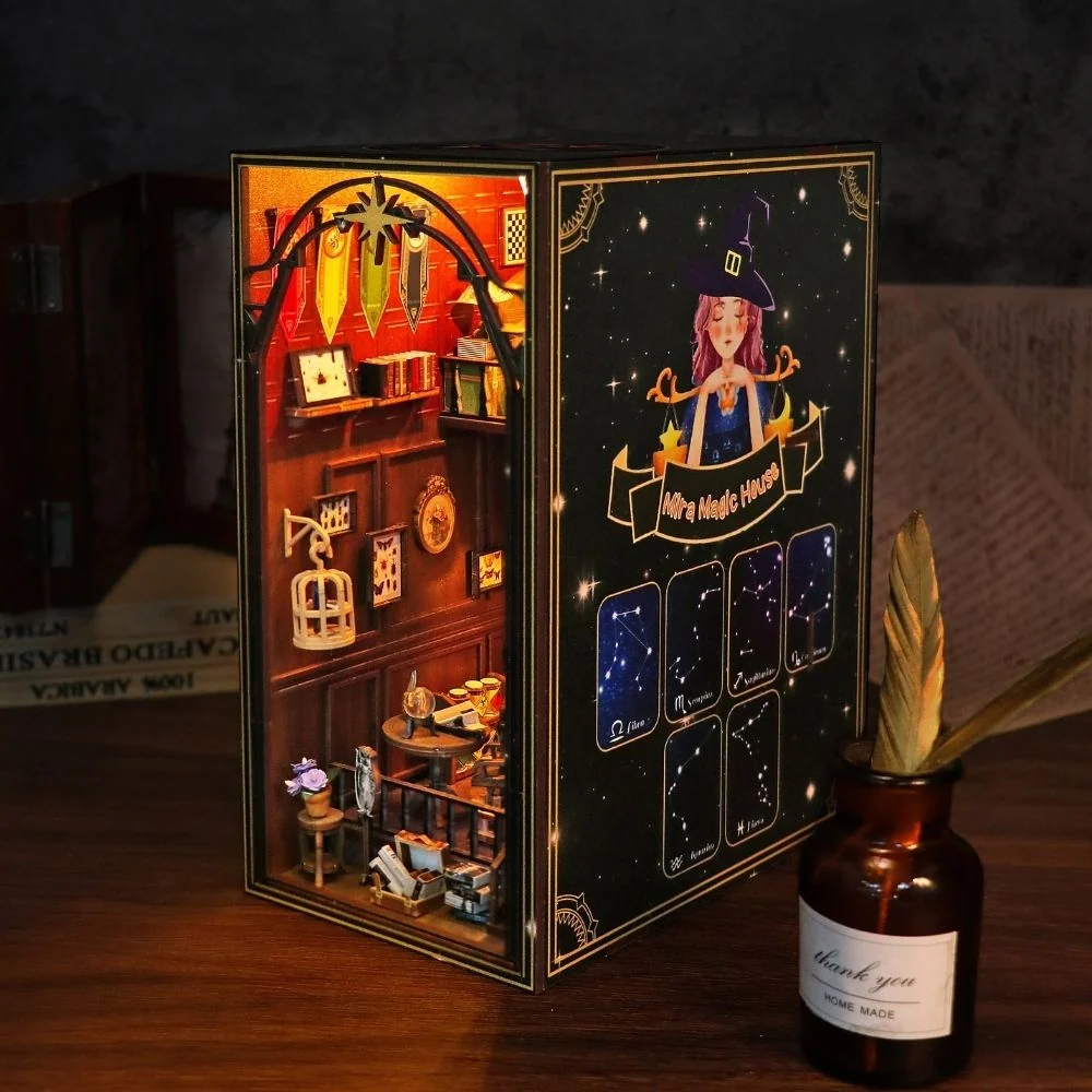 Book Nook - Miras Magisches Haus