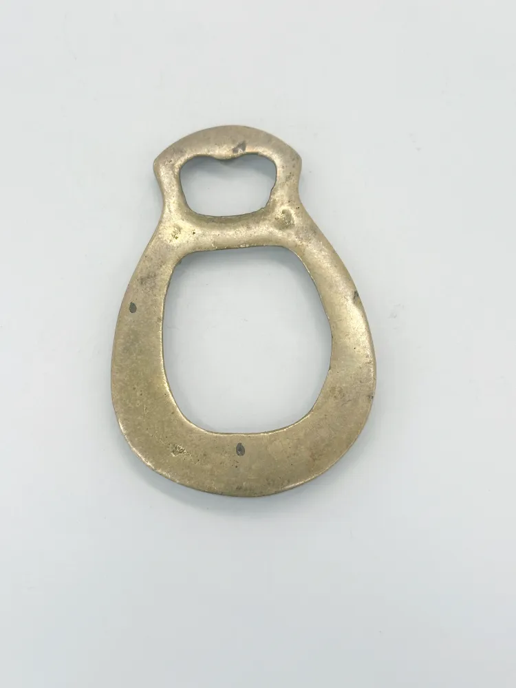 Edler Messing-Flaschenöffner mit Hufeisenmotiv