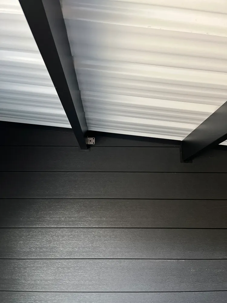 Wolff Finnhaus WPC-Haus Tona 6030 Hellgrau mit Wandpaket