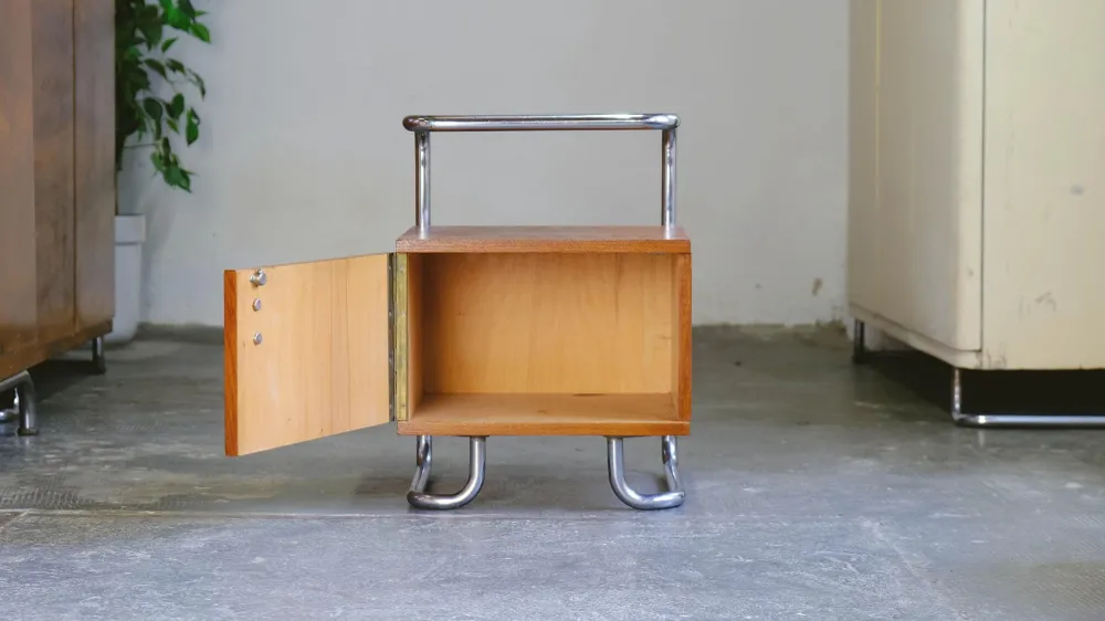 Vintage Nachttisch Bauhaus honigbraun