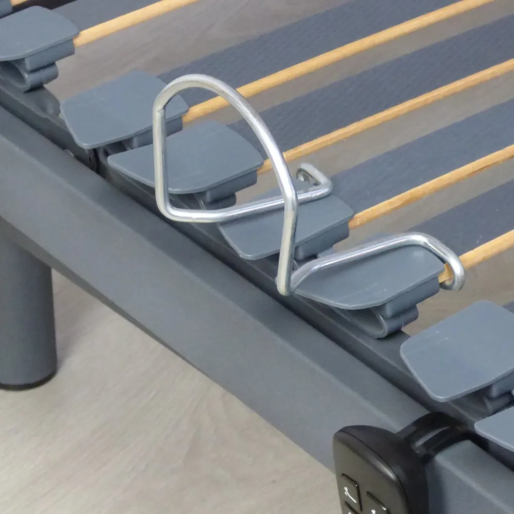 Set aus 4 seitlichen Matratzenhaltern für verstellbares Bett