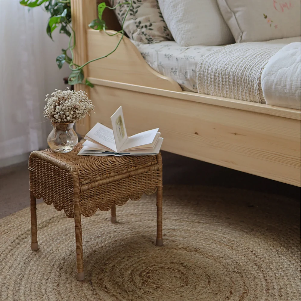 Olli Ella Hocker/Nachttisch 'Petal Storie' Natural