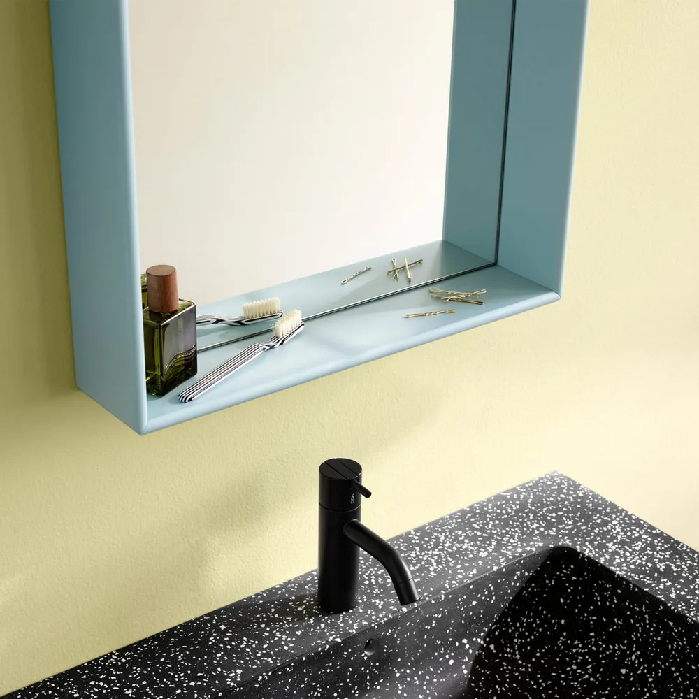 Montana - Shelfie Spiegel mit Regalrahmen Montana Furniture